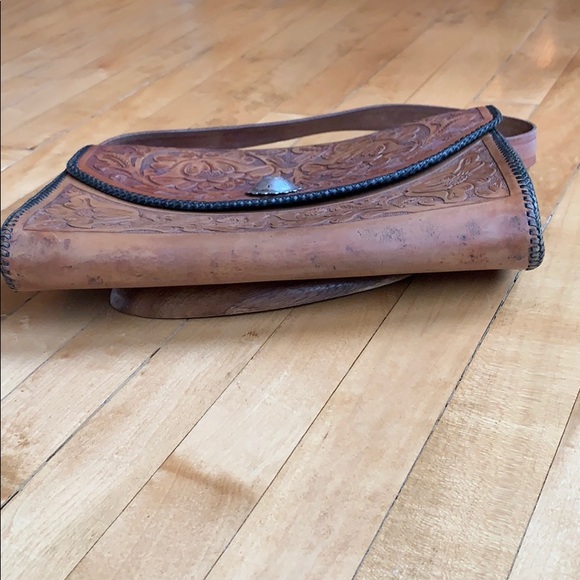 Tooled Brown Leather Western Bag Silver Concho - Picture 3 of 8